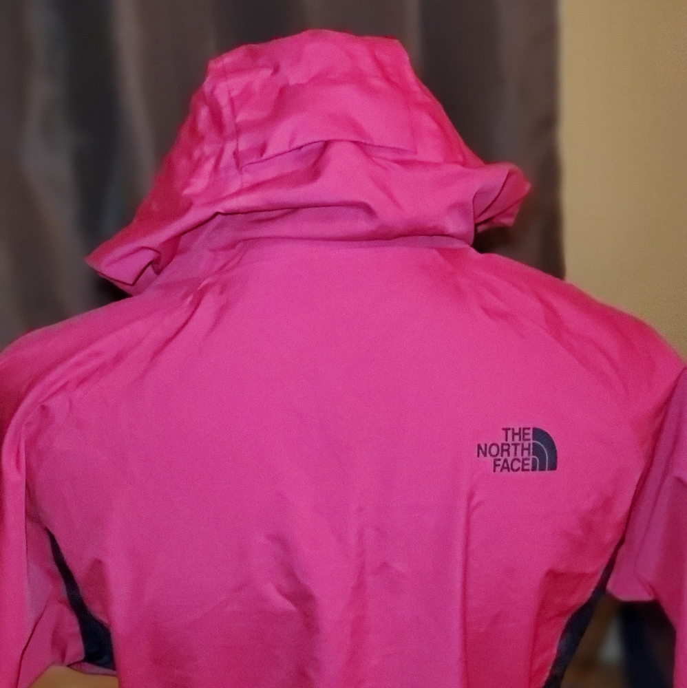 😘🎀Cute North Face Jacket🎀😘 - Picture 3 of 7